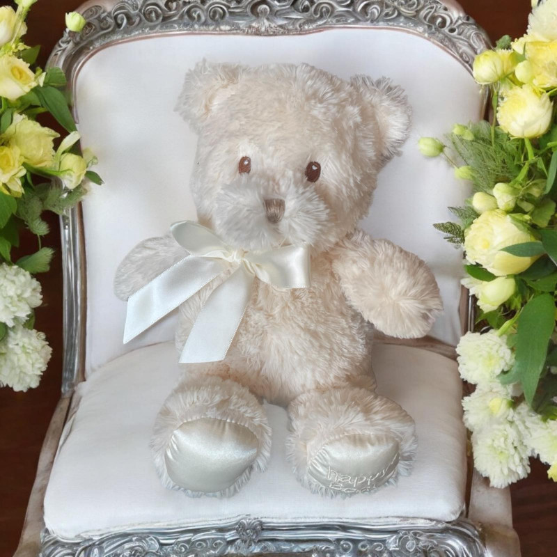 Плюшено мече с бродирани очи, екрю, 28 см