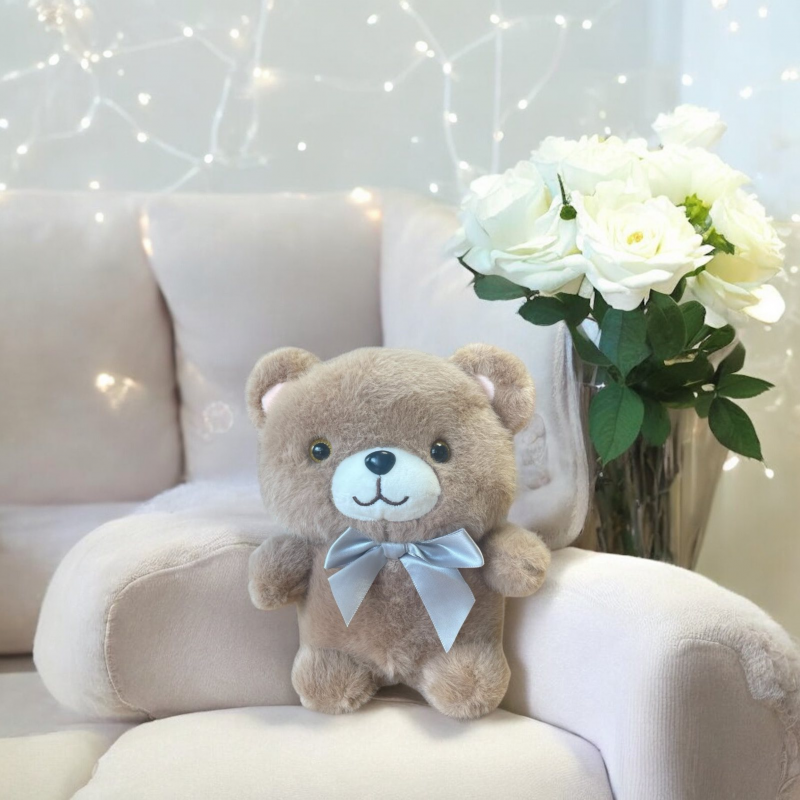 Плюшено мече със сатенена панделка, кафяво, 20 см