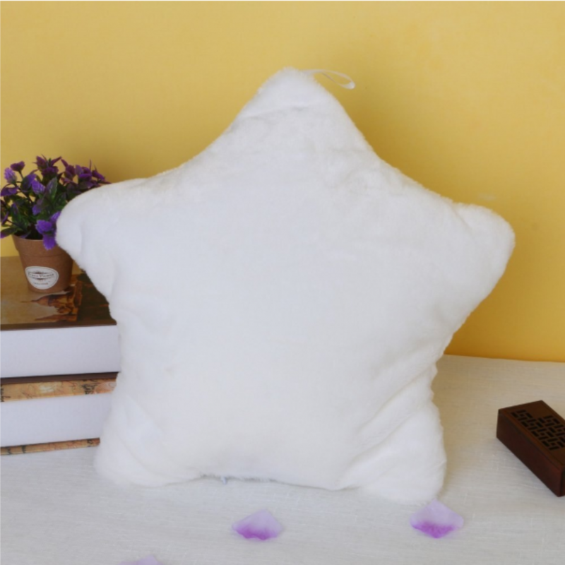 Плюшена звезда с LED светлини, бяла, 30 см