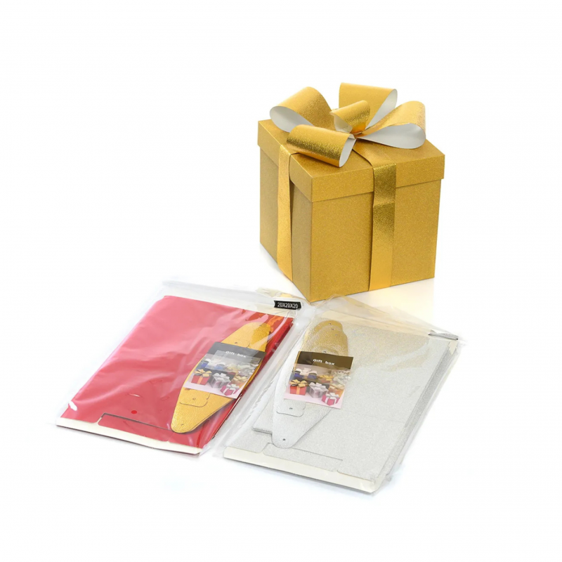 Подаръчна кутия с панделка в жълто