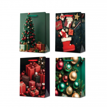 Коледна подаръчна торбичка с подаръци