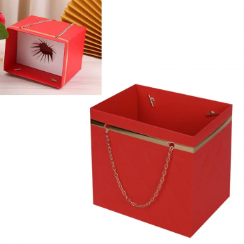 Подаръчна кутия Чантичка с дръжки от синджир