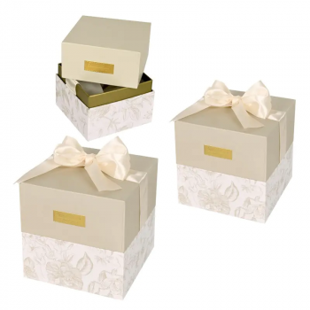 Подаръчни кутии със сатенена пандела 3 в 1 в бежаво