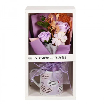 Подаръчен комплект чаша с букет сапунени рози в кутия с ПВЦ капак