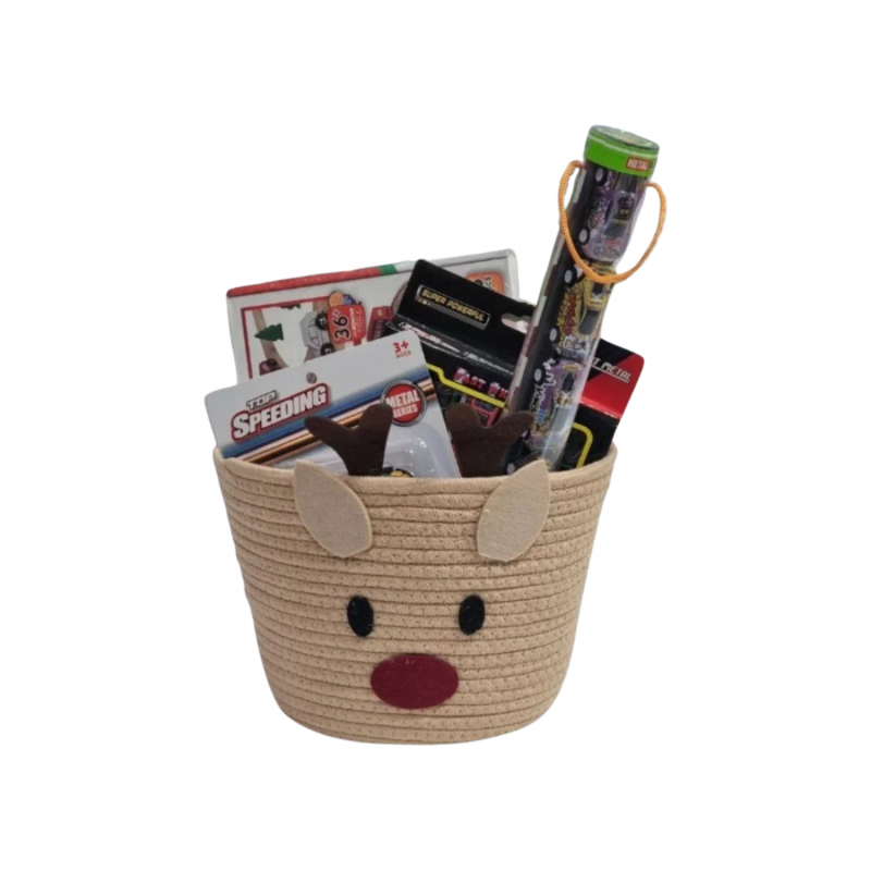 Коледна кошница за момче с колички