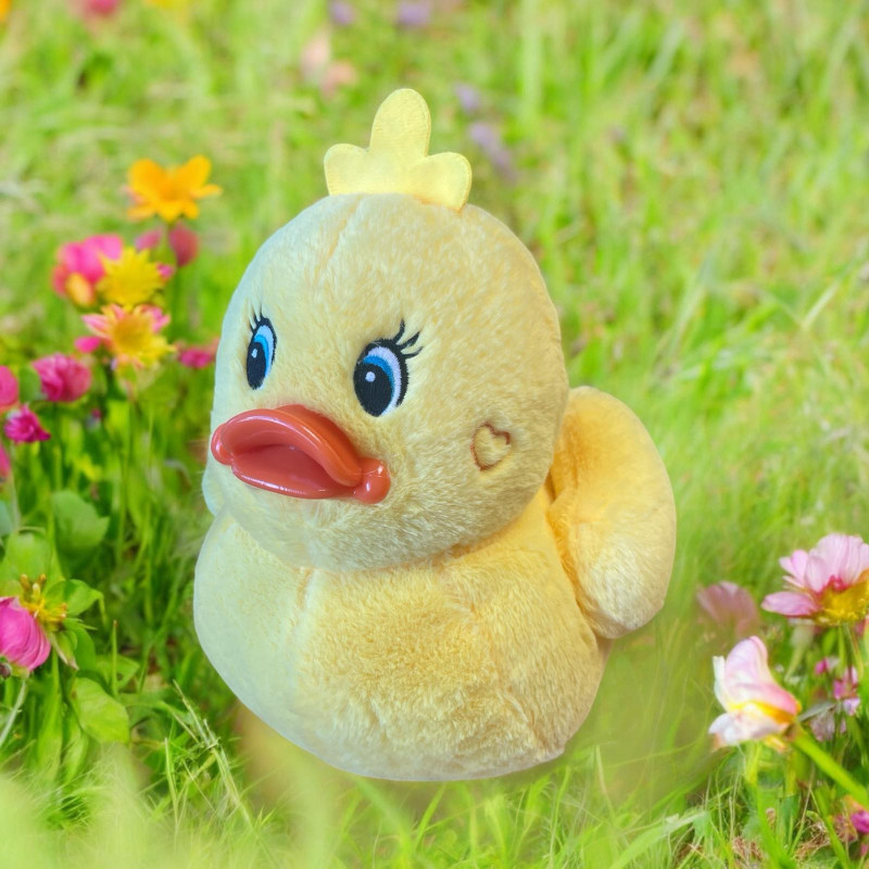 Плюшено пате с бродирани очи, 28 см